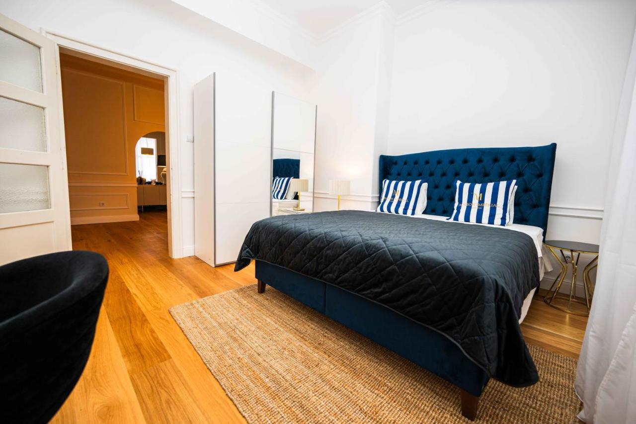Luxury 3Bdr Suite- Maison Imperial Сараево Экстерьер фото